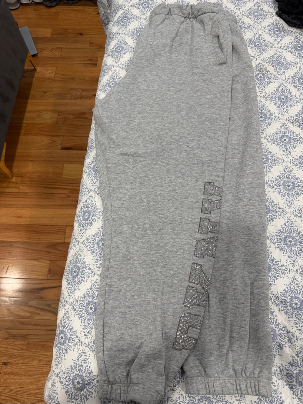 DkNY  Gray Sweat pants